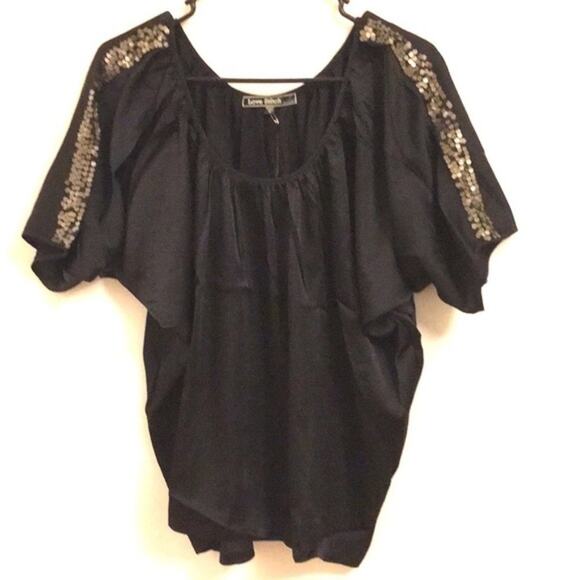 NEW - Love Stitch black dolman sleeves sz MEDIUM sequins - Picture 1 of 6